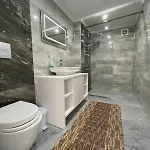 Villa Yalcin Poolfloor Kusadası