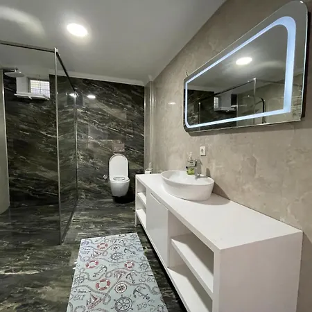 Yalcin Poolfloor Villa Kusadası